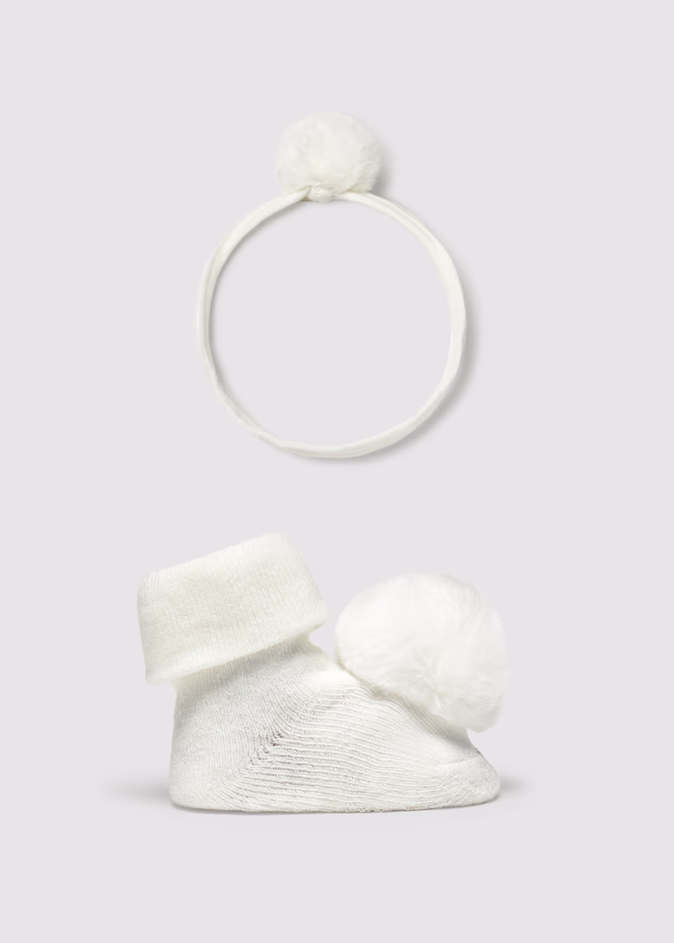 Комплет трака и чорапи за бебе - Бела, 0 месеци (50cm)